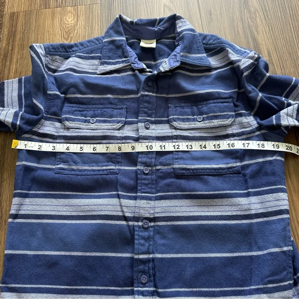 The North Face‎ Men’s Arroyo Flannel Midweight Shirt Small Blue Striped Pockets